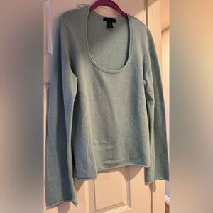 Lambswool and Angora Rabbit Hair Scoop Neck Long Sleeve Sweater